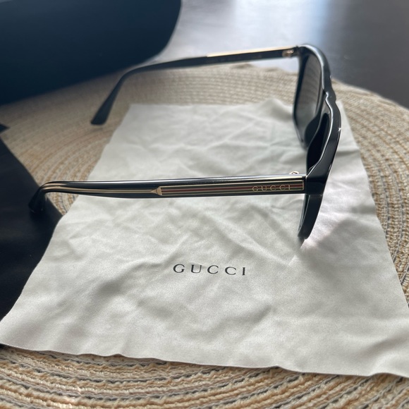 Gucci sunglasses - Picture 6 of 7
